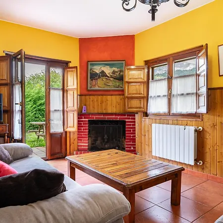 Socastillo A Εξοχικό σπίτι Bárzana