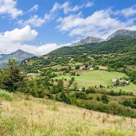 Country house Socastillo A Fresnedo (Asturias)